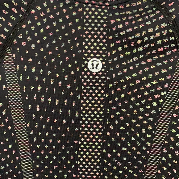Lululemon Shirt - Picture 4 of 12
